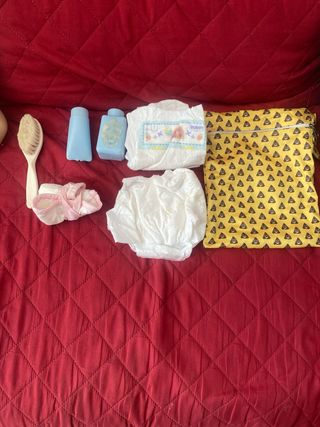 Bebé Reborn con accesorios