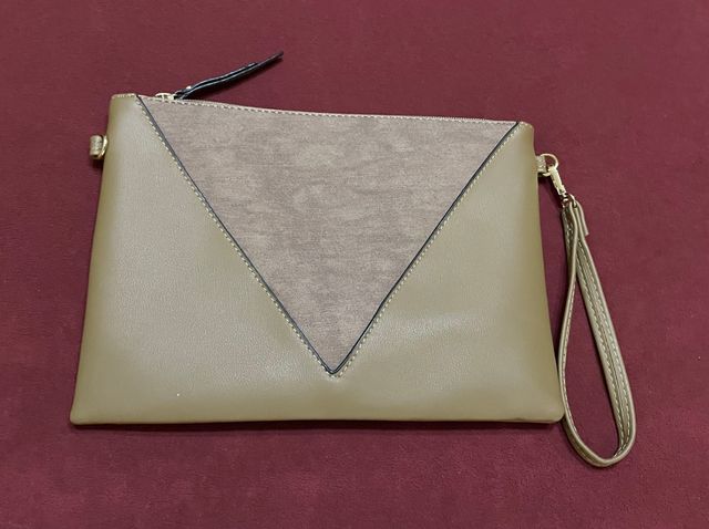 Bolso bandolera marrón beige