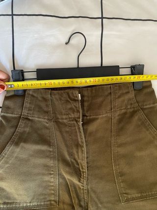 Pantalón cargo verde oliva