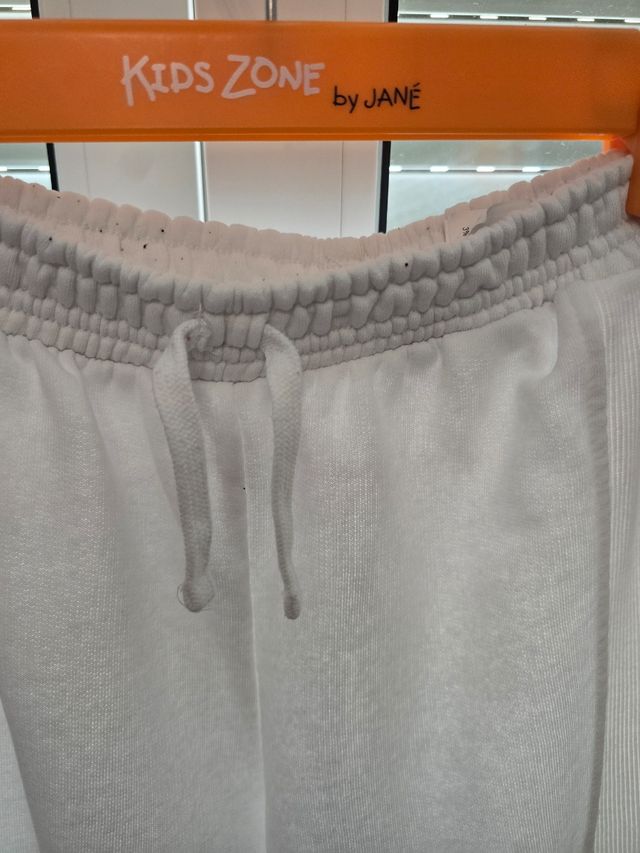 3 Pantalones deportivos niña para el dia a dia.