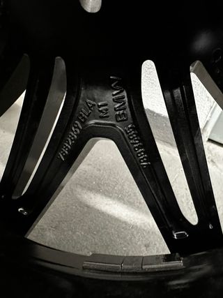 Llanta BMW M2 G87 - 275/35 ZR 19