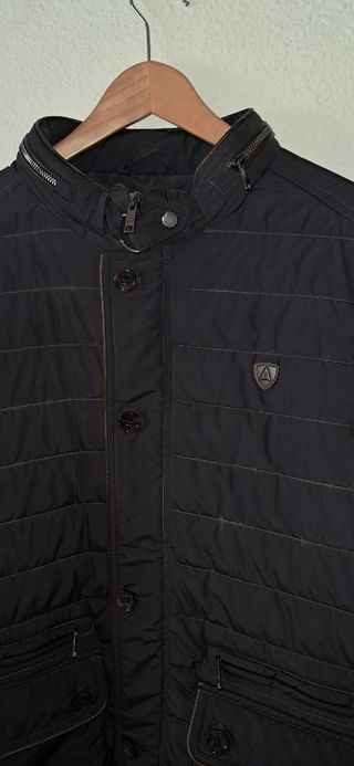 Chaquetón acolchado negro