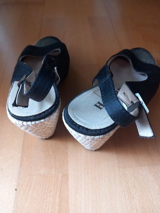 Sandalias negras Hobby