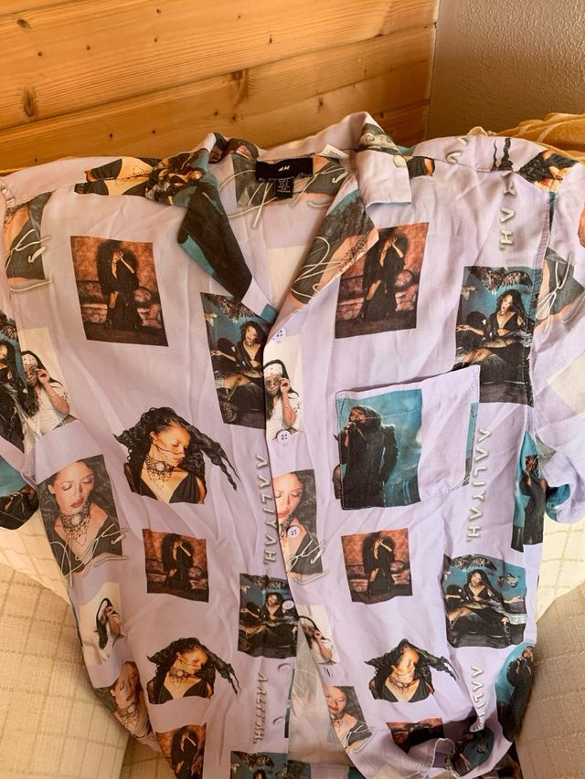 Conjunto Bershka bege - Calças e Camisa M