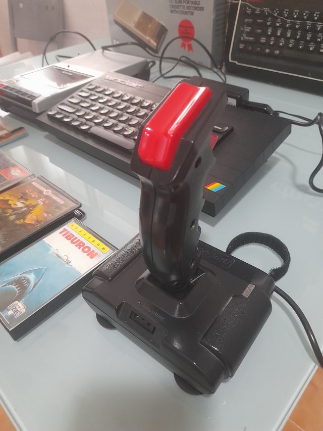 LOTE ZX SPECTRUM + 48K ( + 4 juegos originales )