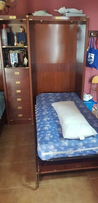 Mueble cama abatible madera marrón