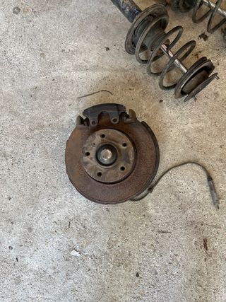 Manguetas suspensión delantera BMW E36 Compact