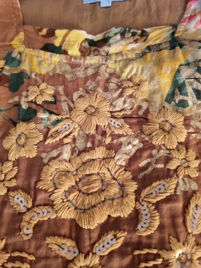 Vestito ICONIQUE estivo marrone-giallo