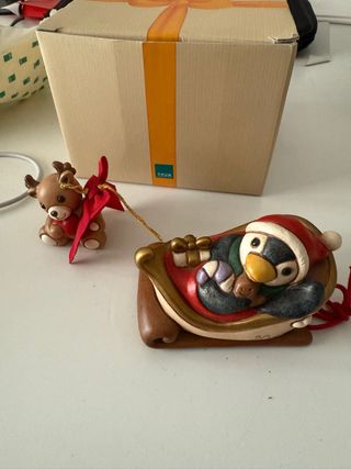 Thun slitta Natale 2017 Pinguino
