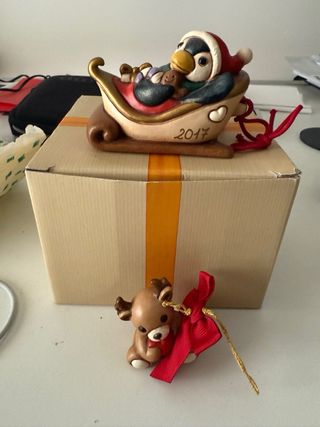 Thun slitta Natale 2017 Pinguino