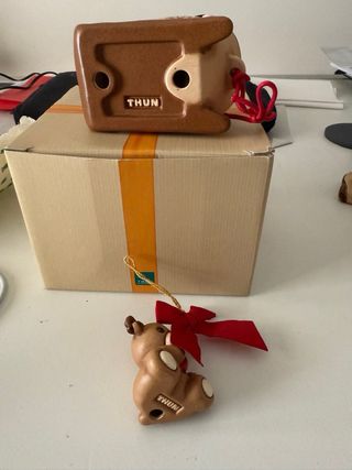 Thun slitta Natale 2017 Pinguino