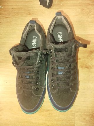 Zapatillas Camper negras - Talla 40