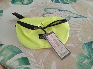 Riñonera neón amarilla - Nueva