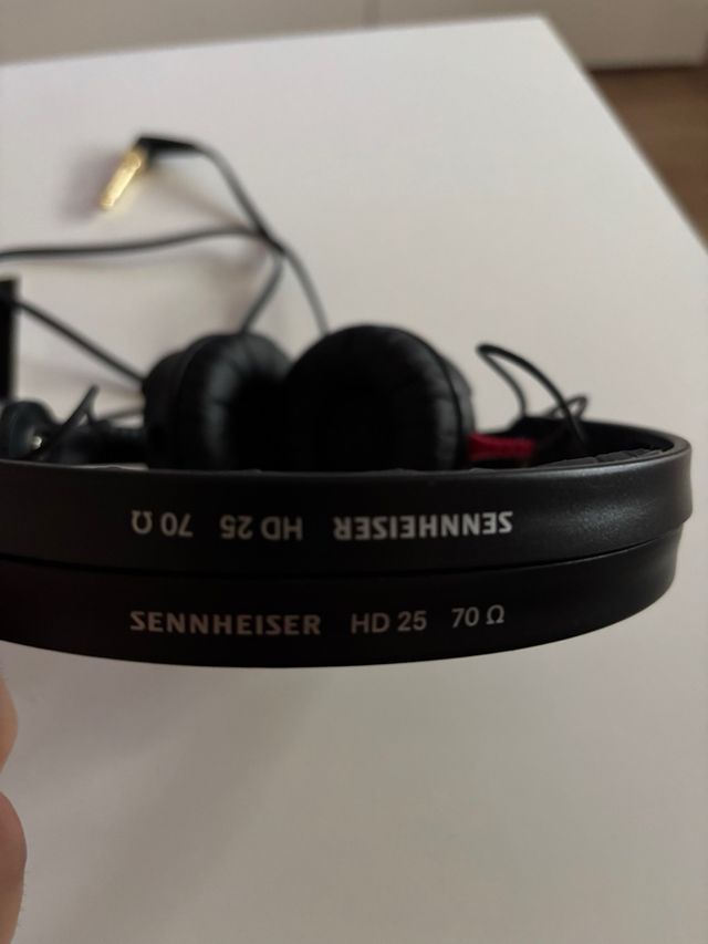 Sennheiser HD 25 - Cascos negros