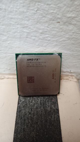 Procesador AMD FX-8320 8 núcleos