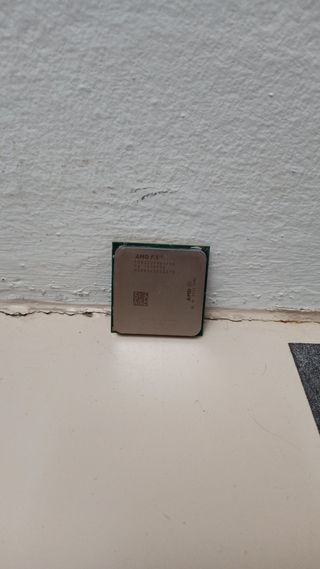 Procesador AMD FX-8320 8 núcleos