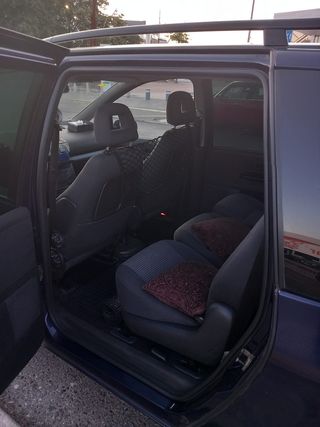 SEAT Alhambra 2005