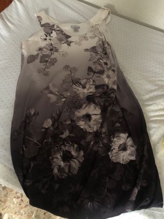 Vestido fiesta blanco gris- H y M