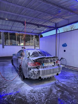 BMW e92 320i 