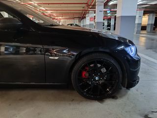 BMW e92 320i 