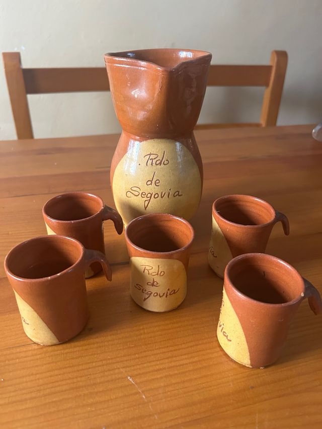 Jarra con vasos cerámica Segovia