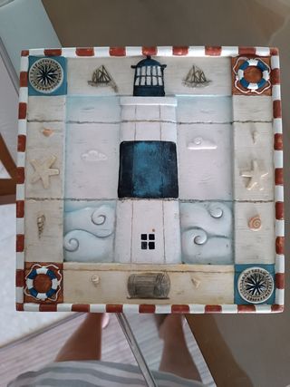 Cuadro decorativo faro cerámico