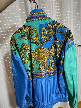Chaqueta Versace Jeans Couture azul y verde menta