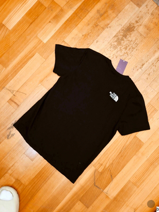 T-Shirt The North Face nera