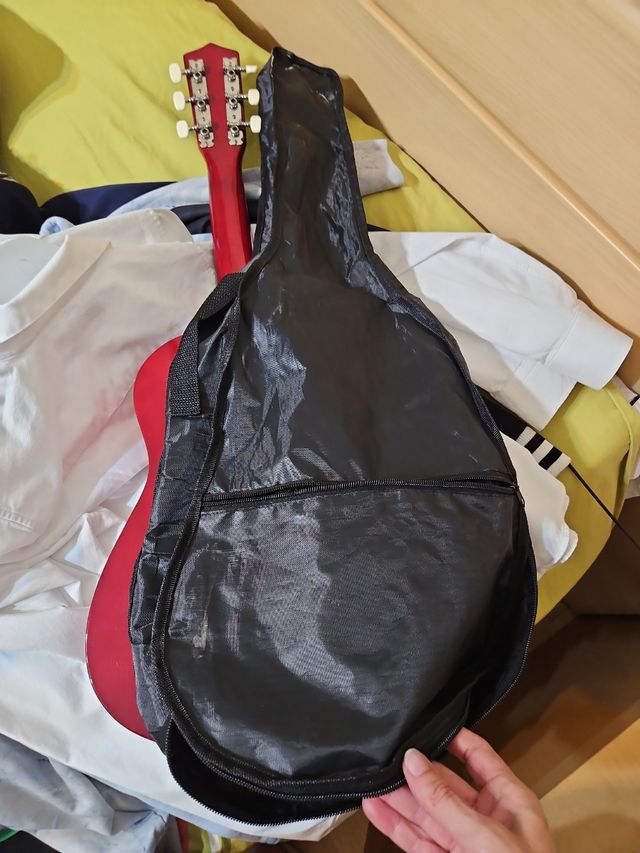 Guitarra clásica niño