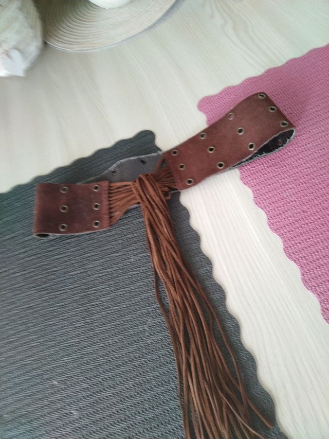 Cintura scamosciata marrone frange