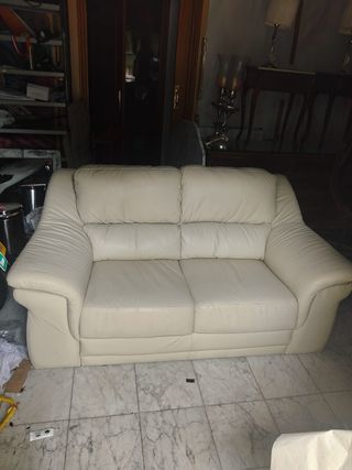 Sofá 2 plazas piel beige