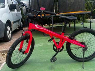 Bicicleta Monty 105 20” rosa fluor.