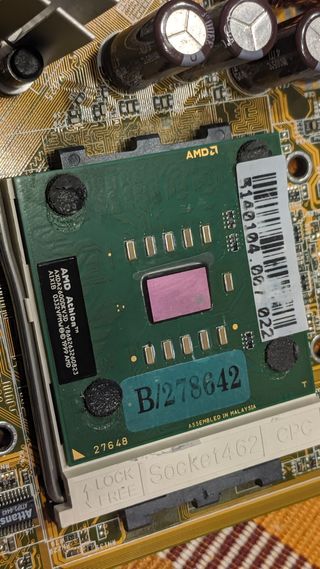 Placa base Asus A7N8X-E
