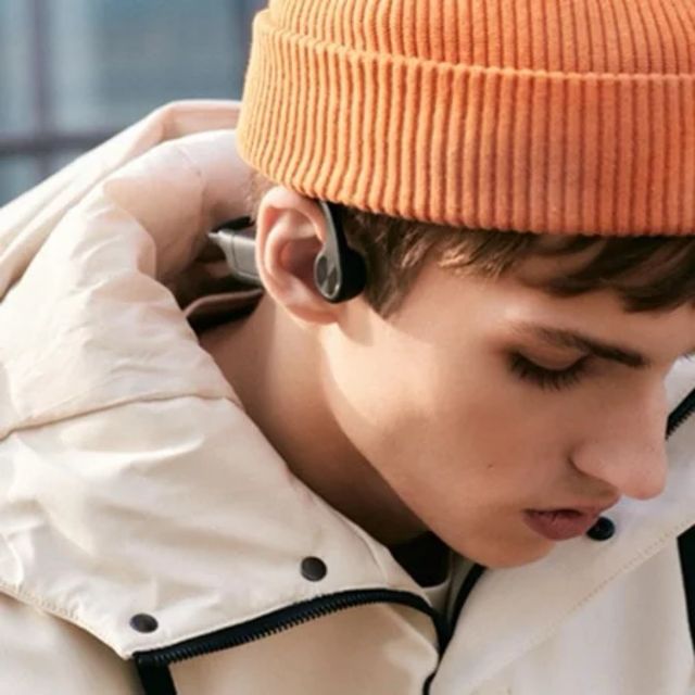 SUDIO B4 Audífonos bluetooth Conducción Ósea Negro