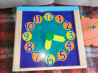 Cubo actividades bebé 18+ meses