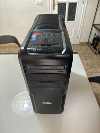 PC - Torre negra