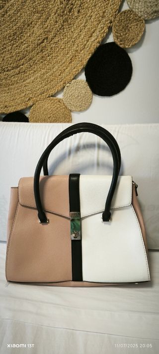 Bolso Guess bicolor beige-blanco y rosa palo