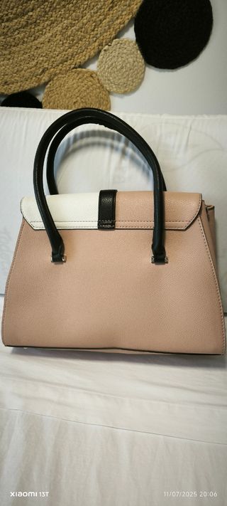Bolso Guess bicolor beige-blanco y rosa palo