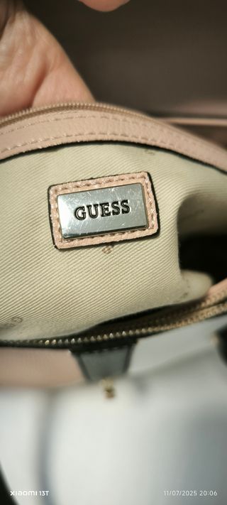 Bolso Guess bicolor beige-blanco y rosa palo