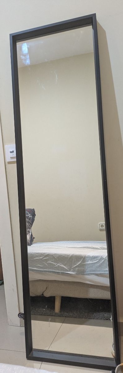 Espejo negro grande - marco madera