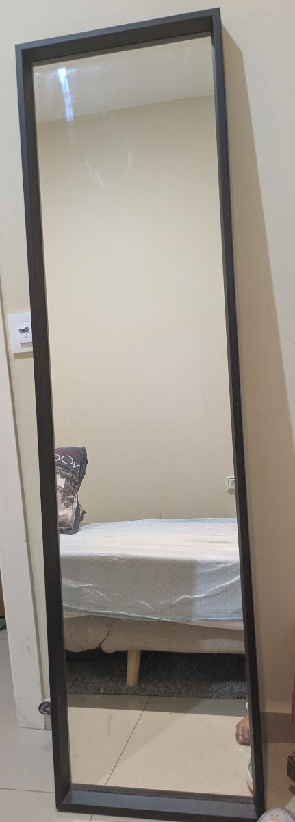 Espejo negro grande - marco madera