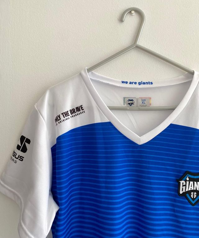 Camiseta oficial mujer Giants Esports - Talla L