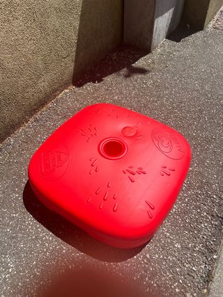 Base ombrellone plastica rossa
40cm x 40cm
