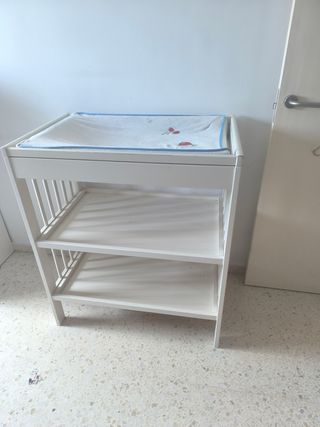 Cambiador bebé Ikea blanco. NO HAGO ENVIOS 