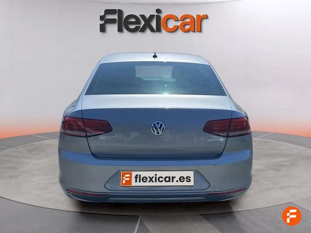 Volkswagen Passat Advance 2.0 TDI 110kW (150CV)