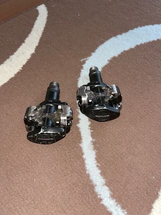 Calas Shimano SPD + Pedales
DE MONTAÑA
