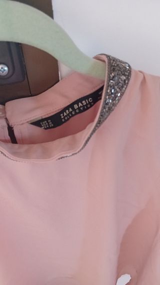 Top Zara rosa con pedrería
