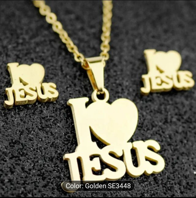Collar y pendientes I ♥ Jesus
