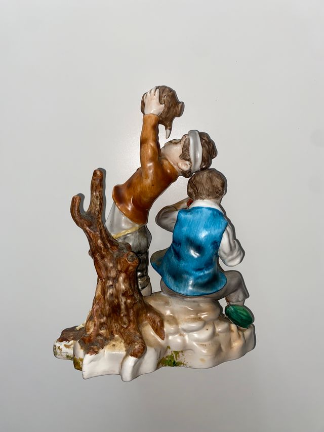 Figuras porcelana "niños comiendo sandía"