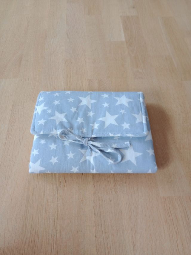 Cambiador bebé portátil - Azul con estrellas